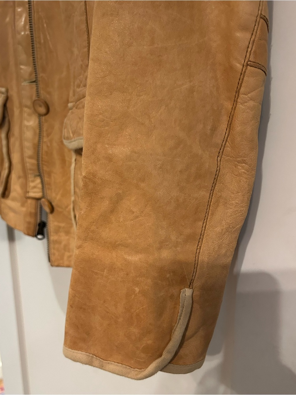 Women’s Butter Yellow Leather Field Jacket - Classic Casual - Picture 3 of 9